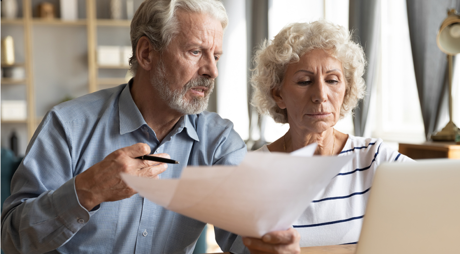 Couple paying bill